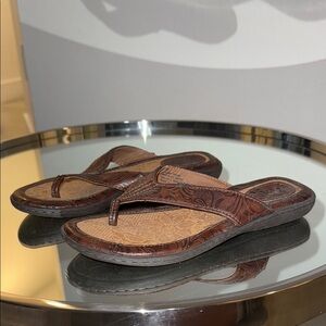 boc Brown Sandals Classic Thong Design Leather Comfort